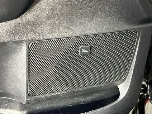 Used 2016 Toyota Tundra Limited image 19