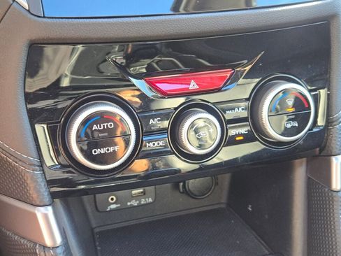 Certified 2023 Subaru Forester Limited image 29