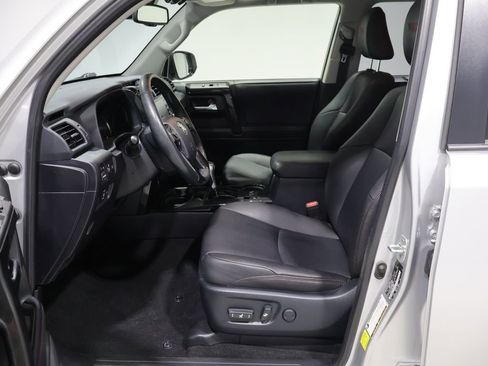 Used 2023 Toyota 4Runner TRD Off-Road Premium w/ Moonroof Package image 11