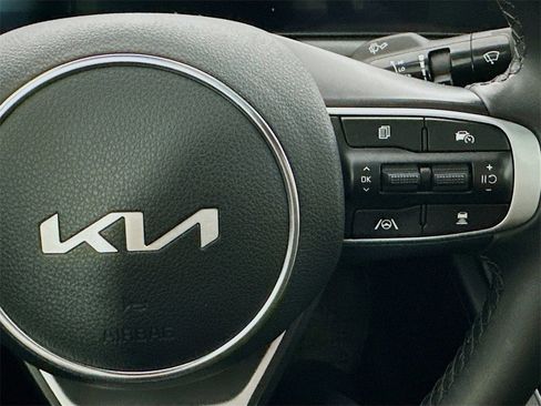 Certified 2025 Kia K5 GT-Line w/ GT-Line Premium Package image 10