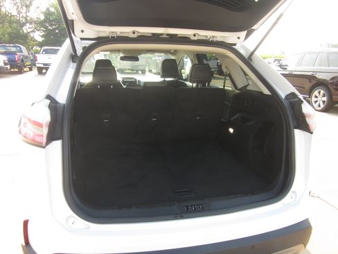 Used 2024 Ford Edge SEL AWD/4WD image 8
