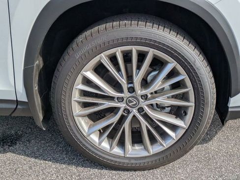 Used 2026 Lexus NX 350 AWD w/ Luxury Package image 11