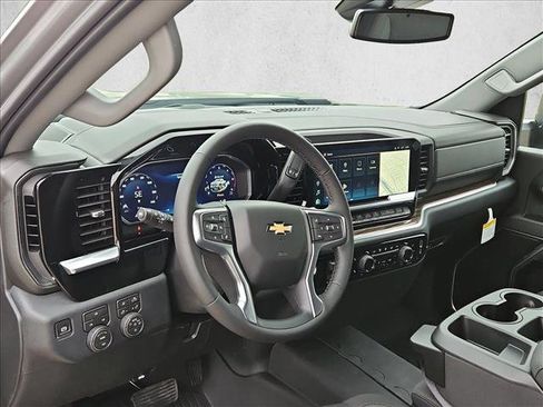 New 2026 Chevrolet Silverado 2500 LT w/ Texas Edition AWD/4WD image 3