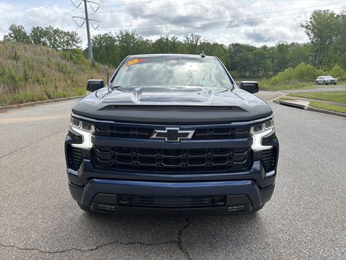 Used 2022 Chevrolet Silverado 1500 RST AWD/4WD image 2