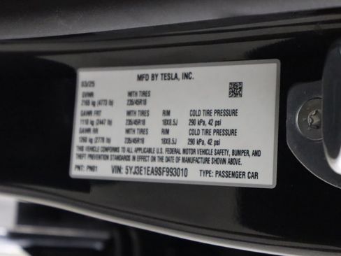 Used 2025 Tesla Model 3 Long Range RWD image 44