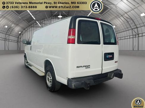 Used 2014 GMC Savana 2500 RWD image 5