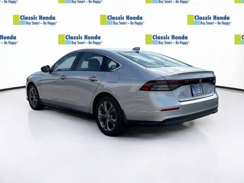 Certified 2023 Honda Accord EX image 5