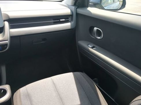 Used 2024 Hyundai Ioniq 5 SEL RWD image 16