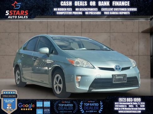 Used 2012 Toyota Prius Three FWD image 1
