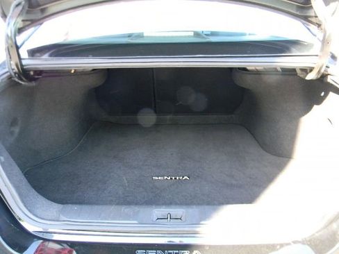 Used 2023 Nissan Sentra SV FWD image 18