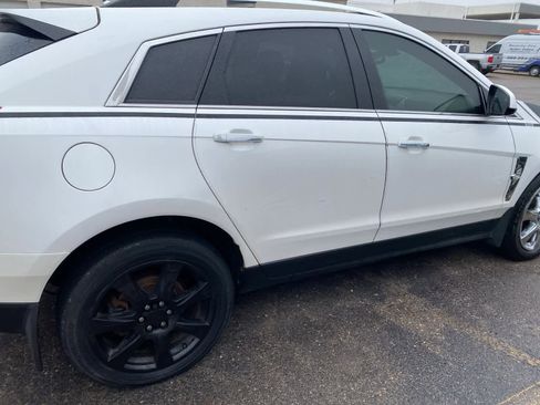 Used 2010 Cadillac SRX Performance image 5