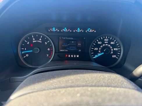 Used 2019 Ford F150 XLT w/ Equipment Group 302A Luxury AWD/4WD image 18