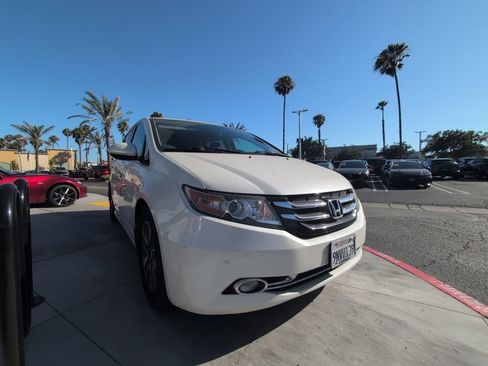 Used 2016 Honda Odyssey Touring Elite image 33