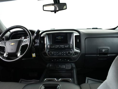 Used 2018 Chevrolet Silverado 1500 LT w/ All Star Edition AWD/4WD image 7