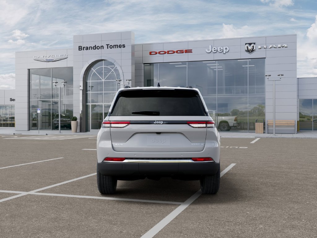 New 2026 Jeep Grand Cherokee Limited w/ Luxury Tech Group II AWD/4WD image 7