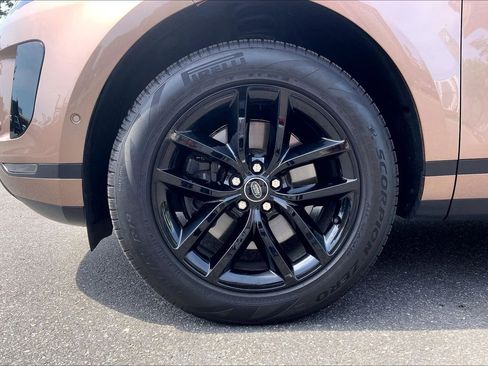Certified 2026 Land Rover Range Rover Evoque S AWD/4WD image 5