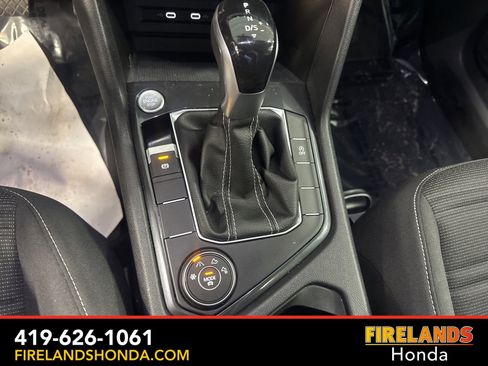 Used 2022 Volkswagen Tiguan S image 22