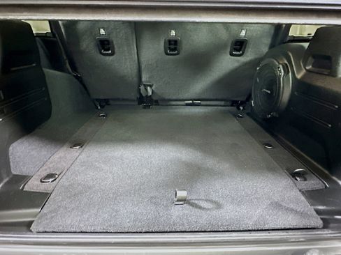 Used 2023 Jeep Wrangler Sahara w/ Cold Weather Group image 28