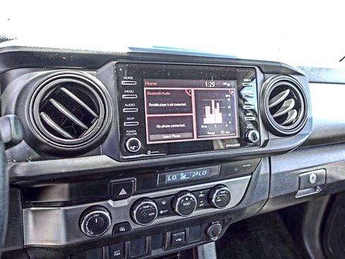 Used 2023 Toyota Tacoma SR AWD/4WD image 22