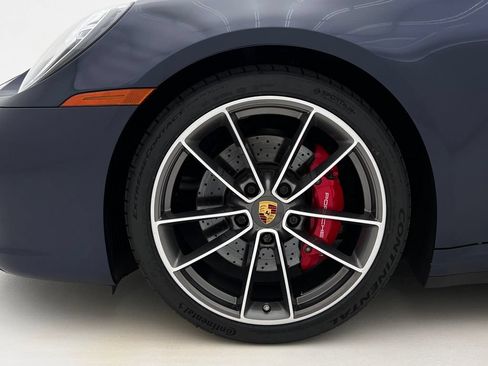 Used 2020 Porsche 911 Carrera 4S AWD/4WD image 27