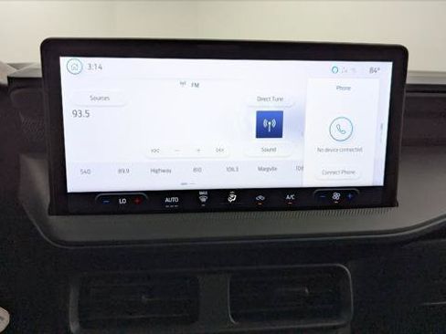 Used 2025 Ford Maverick XL w/ Equipment Group 102A AWD/4WD image 27