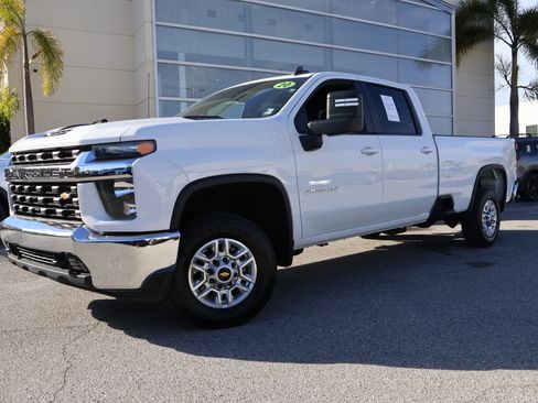 Used 2020 Chevrolet Silverado 2500 LT image 1