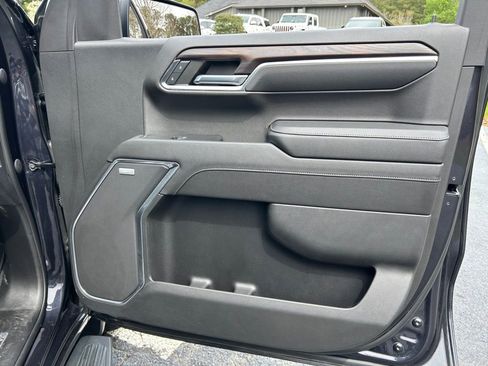 Used 2023 GMC Sierra 1500 SLT w/ SLT Convenience Package AWD/4WD image 60