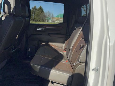 Used 2023 GMC Sierra 1500 Denali image 15