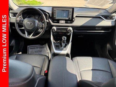 Used 2022 Toyota RAV4 XLE Premium FWD image 13