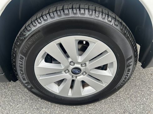 Used 2018 Subaru Outback 2.5i AWD/4WD image 22