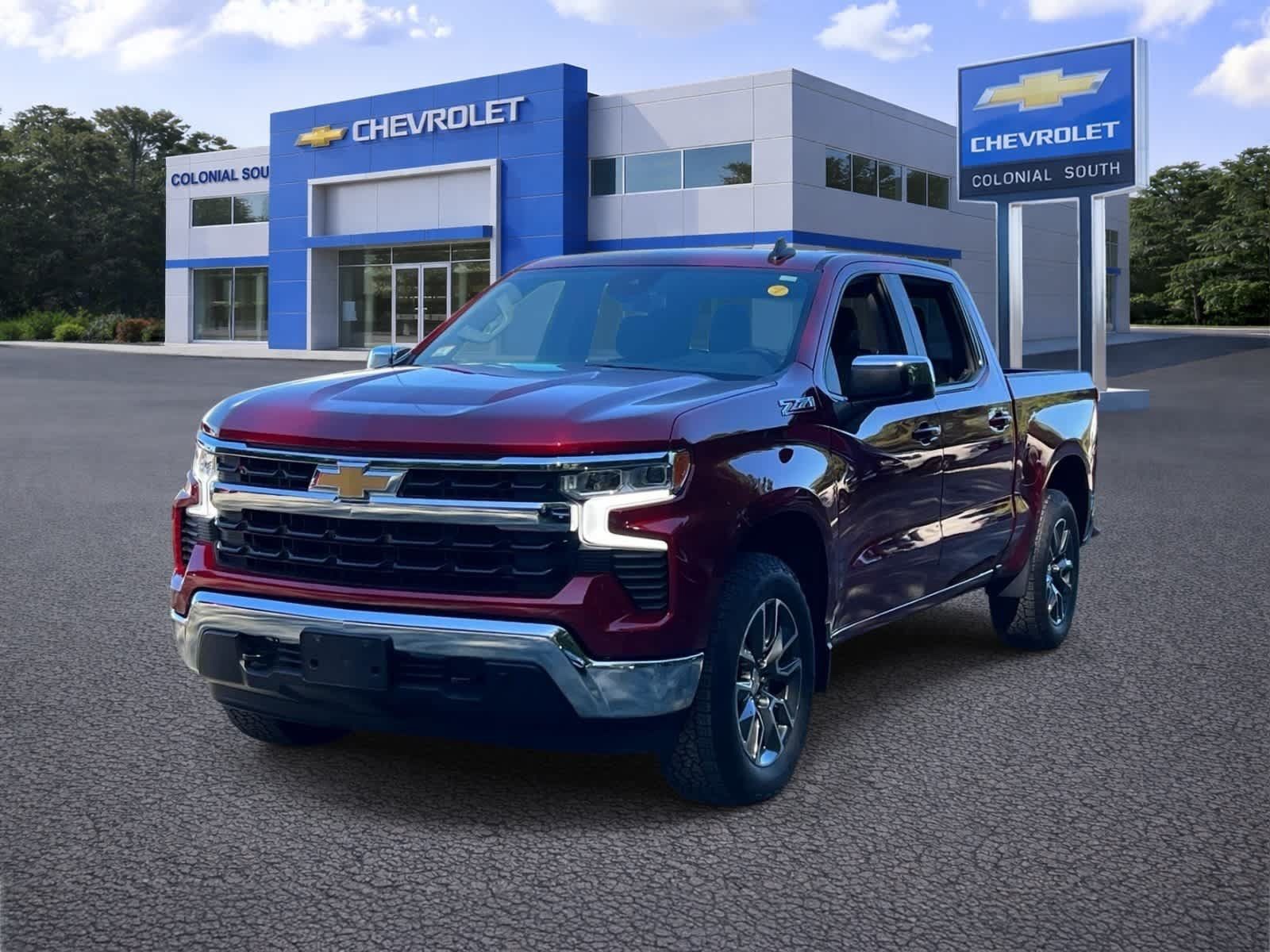 Certified 2023 Chevrolet Silverado 1500 LT AWD/4WD image 2