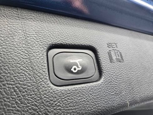 Certified 2024 Ford Edge SEL w/ Convenience Package AWD/4WD image 37