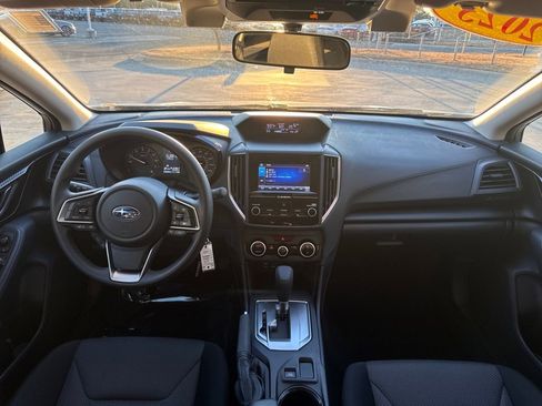 Used 2023 Subaru Crosstrek 2.0i image 16
