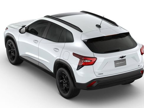New 2026 Chevrolet Trax LT image 26
