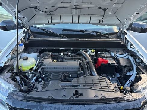 New 2025 Ford Maverick XLT w/ XLT Luxury Package image 23