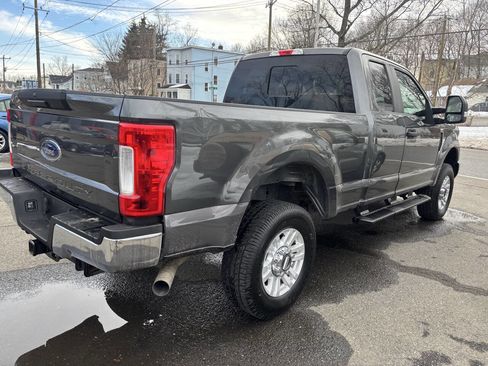 Used 2019 Ford F250 XL w/ STX Appearance Package image 5