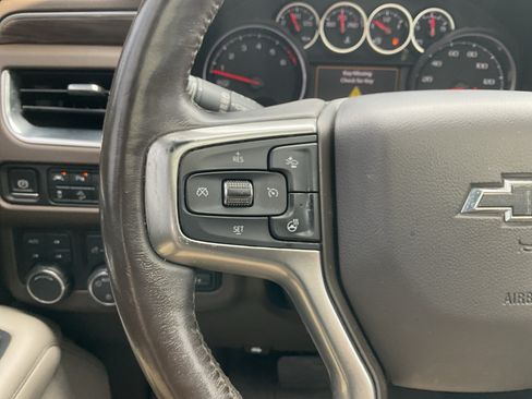 Used 2021 Chevrolet Tahoe Z71 w/ Z71 Signature Package AWD/4WD image 26
