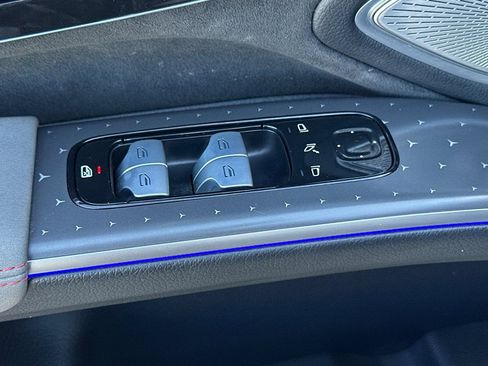 Certified 2022 Mercedes-Benz EQS 450+ Sedan image 27