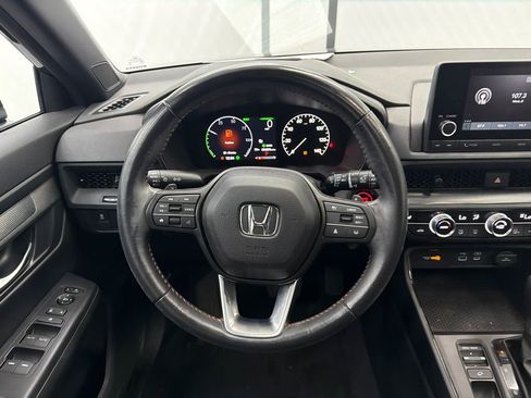 Used 2024 Honda CR-V Sport image 25