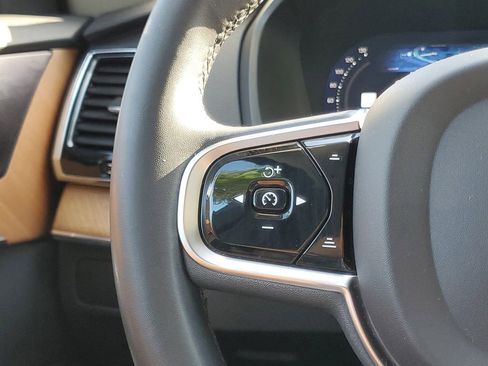 Certified 2023 Volvo XC90 B5 Plus w/ Protection Package Premier AWD/4WD image 21