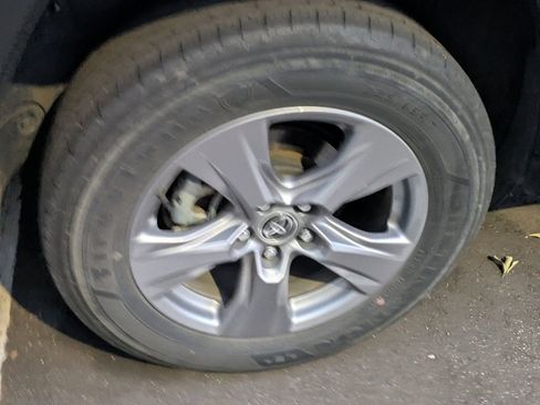 Used 2024 Toyota RAV4 LE image 9