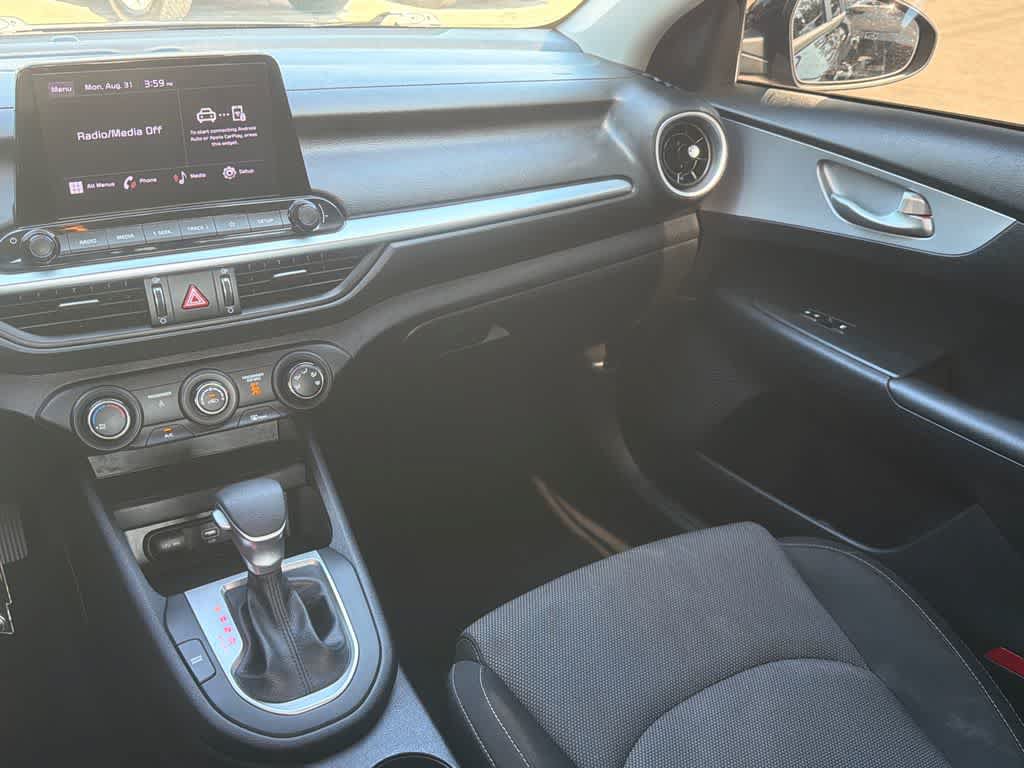 Used 2024 Kia Forte LXS FWD image 23