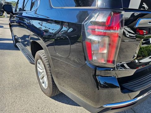 Used 2023 Chevrolet Tahoe LT AWD/4WD image 11