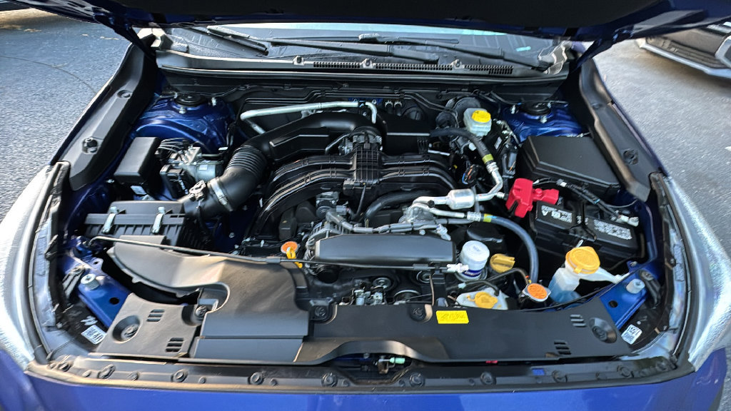 Used 2025 Subaru Crosstrek 2.5i Limited AWD/4WD image 36