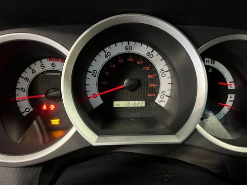 Used 2014 Toyota Tacoma PreRunner image 13