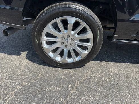 Used 2022 Ford F150 Limited AWD/4WD image 4