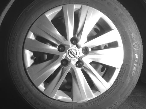 Used 2025 Nissan Sentra S FWD image 12