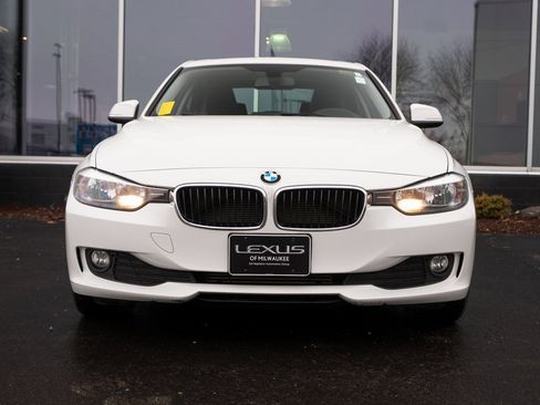 Used 2015 BMW 320i xDrive Sedan image 2