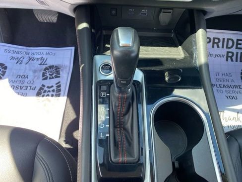 Used 2023 Nissan Altima 2.5 SR w/ SR Premium Package FWD image 14
