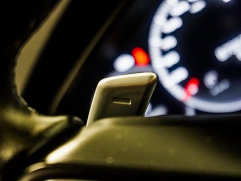 Used 2021 Porsche Cayenne Turbo image 35